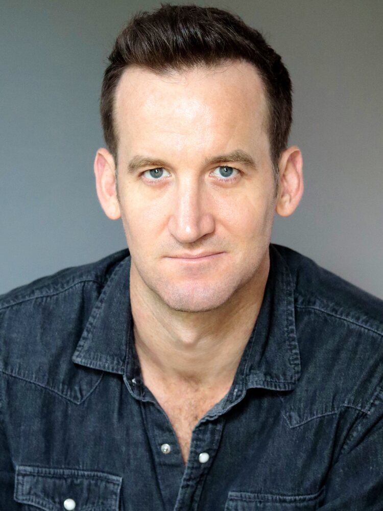 LELAND BURNETT headshot